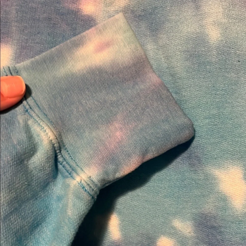 Chic Tie-Dye Blue Women's Sweater